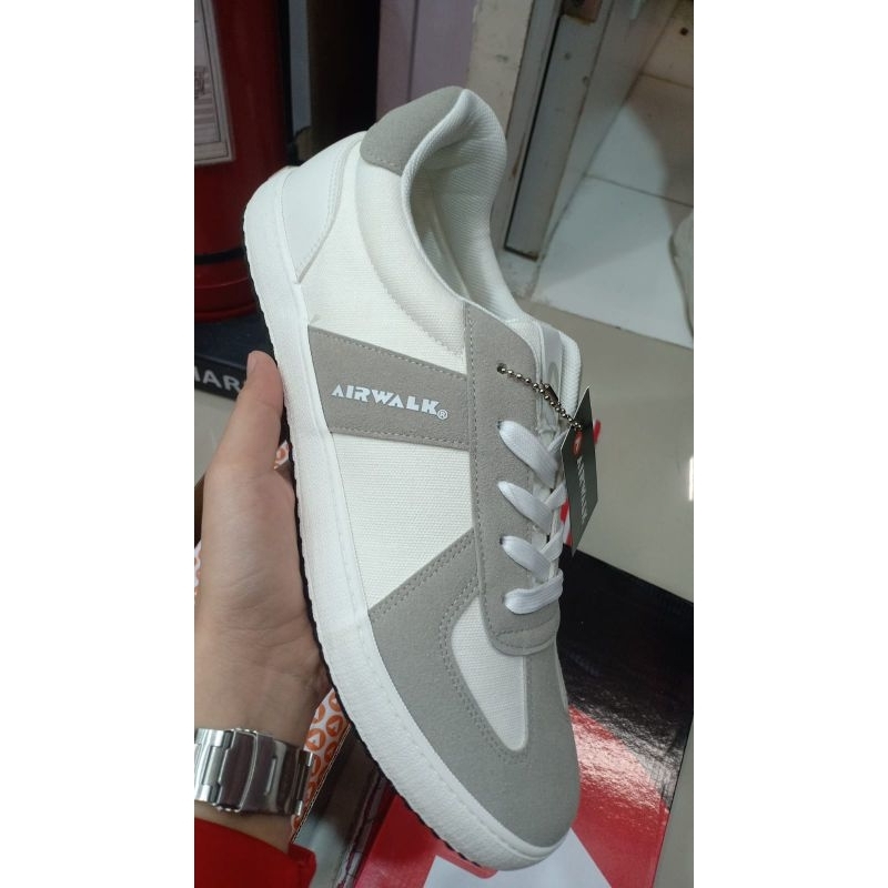 Airwalk RADDLY ( Putih/abu-abu ) Men's Original