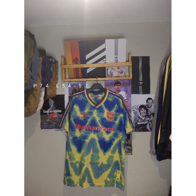 Tshirt Adidas x Arsenal Humanrace