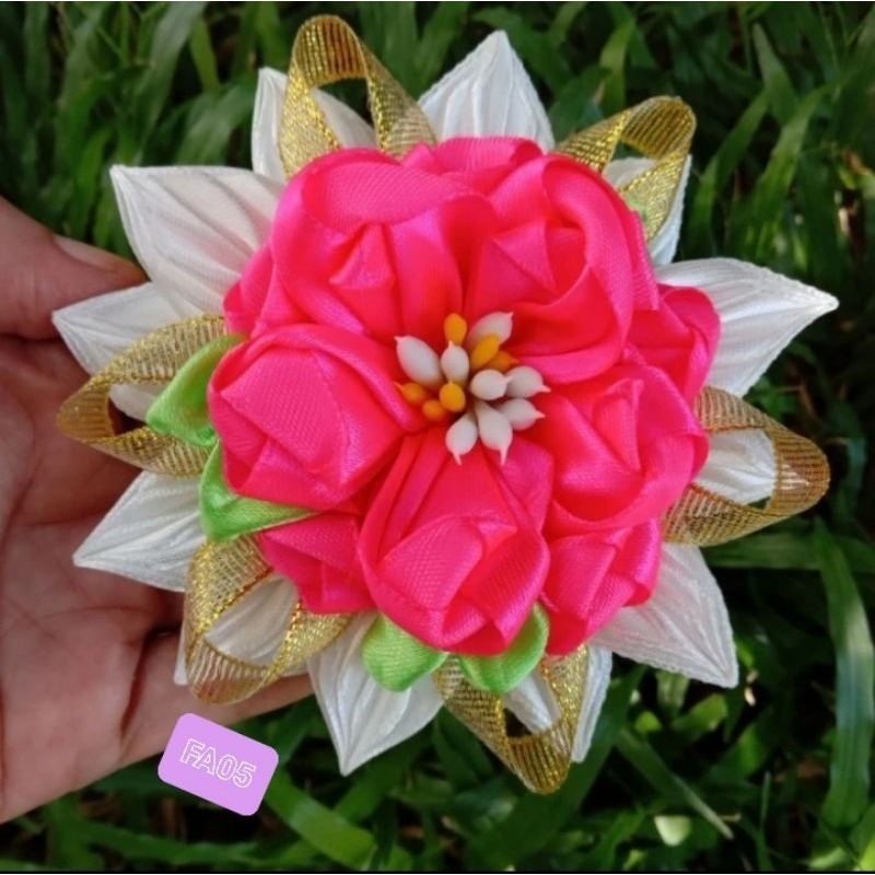 

bunga pita satin/bunga handmade