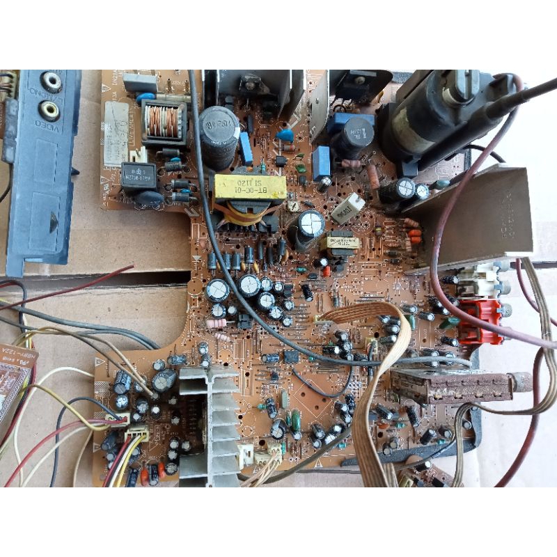 mesin Tv Polytron uslim cristalin