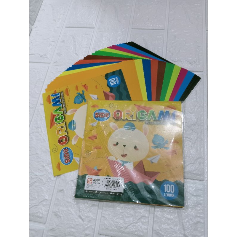 

KERTAS ORIGAMI 16 x 16cm 100 LEMBAR