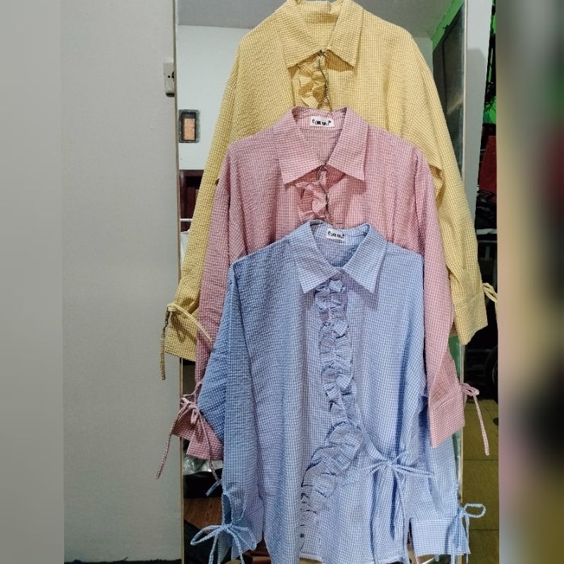 DEILA SHIRT by Chuugirls | Kemeja Viral | Atasan Terlaris | Kemeja Kotak kotak | Kemeja Garis |Gingham Shirt