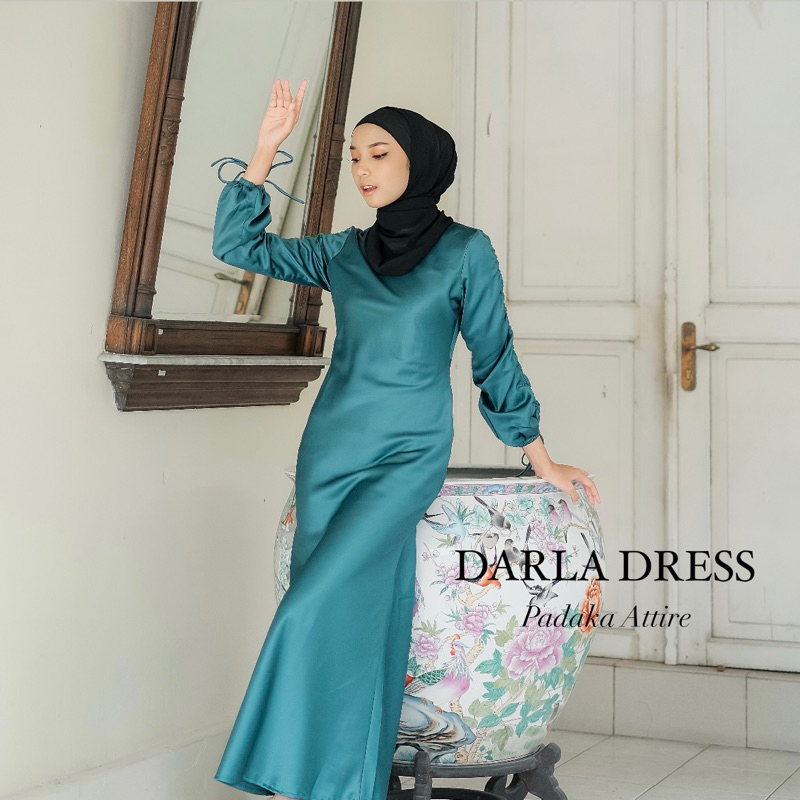 Padaka Attire - DRESS DARLA SILK SATIN - Dress kondangan - PADAKA ATTIRE Serut Lengan Slimfit Body Con Bridesmaid Kondangan Pesta Promnight Silk Maxmara