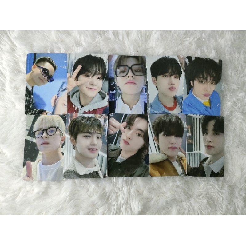 OFFICIAL PHOTOCARD PC ACRYLIC HELLO TOUR TREASURE (Baca Deskripsi)