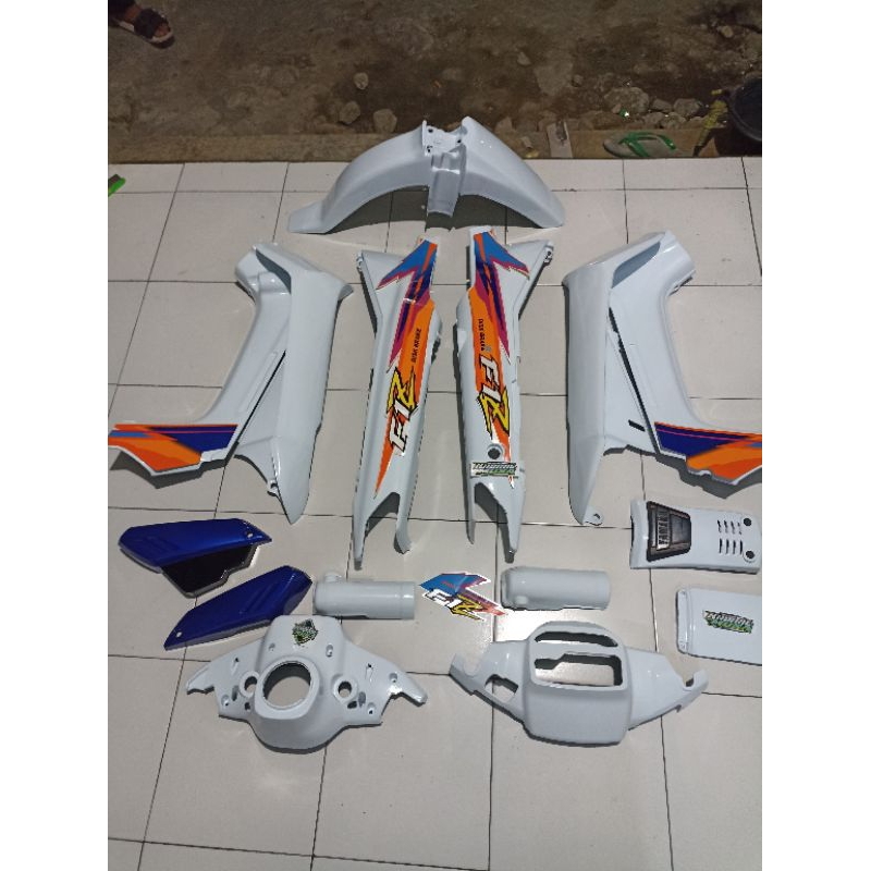 cover body halus full set force 1 foz fiz albino cover body murah body fiz spesial edition warna put