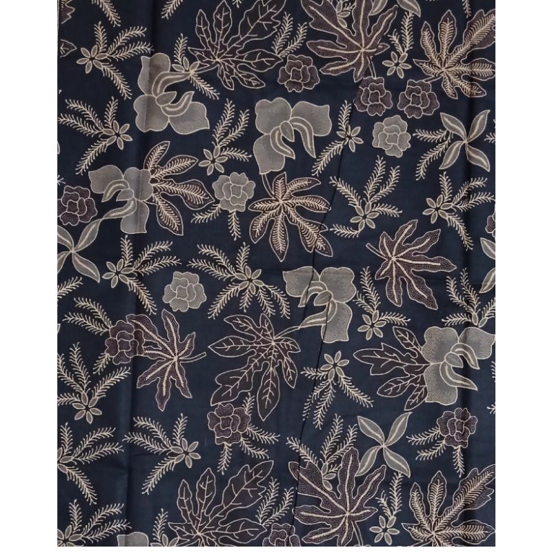 Kain Batik Premium Elegan motif Daun Pepaya dan Bunga Mawar