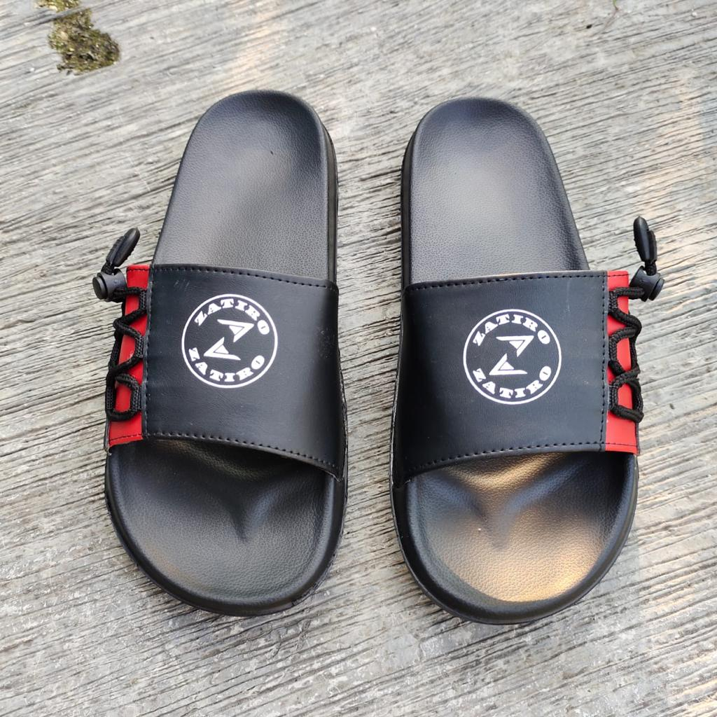 Promo Meriah Sandal Kasual Classical Sandal Slide Collorfull Hitam Merah Sendal Slop Pria  BAYAR DI TEMPAT  Sandal Slip On Pria/Sandal Casual