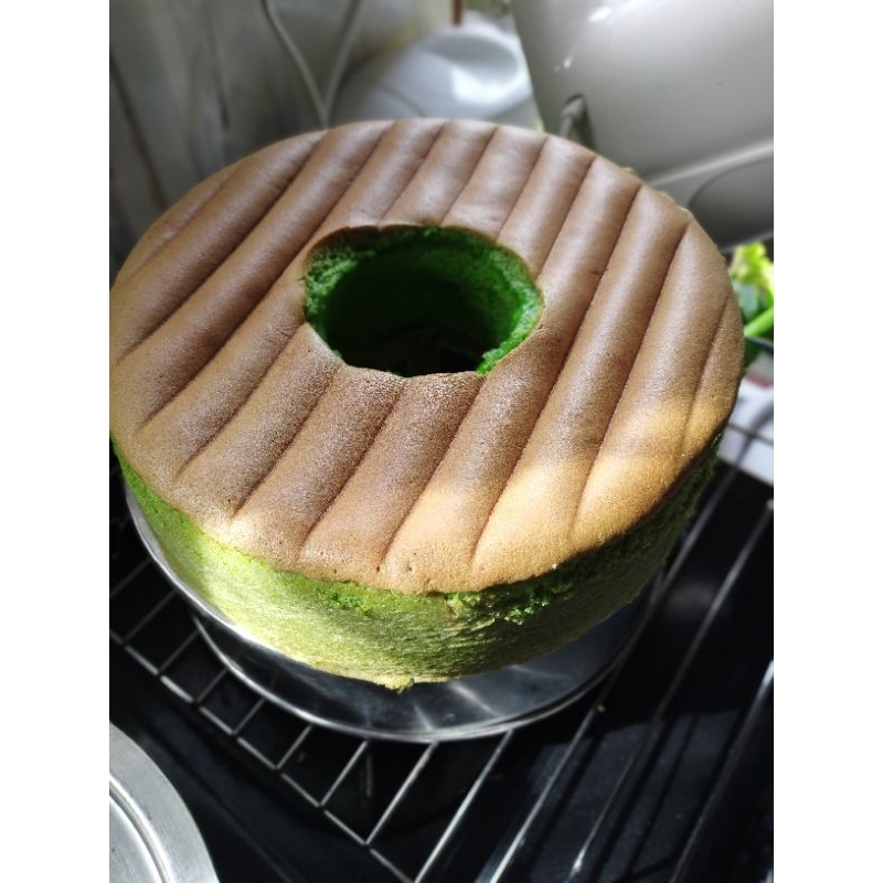 

BOLU PANDAN PANGGANG