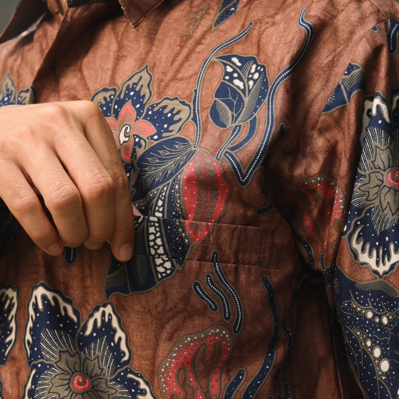 Batik Ayman - ARGANI TERRACOTA | Kemeja Batik Pria Katun Solo Halus Mewah Premium