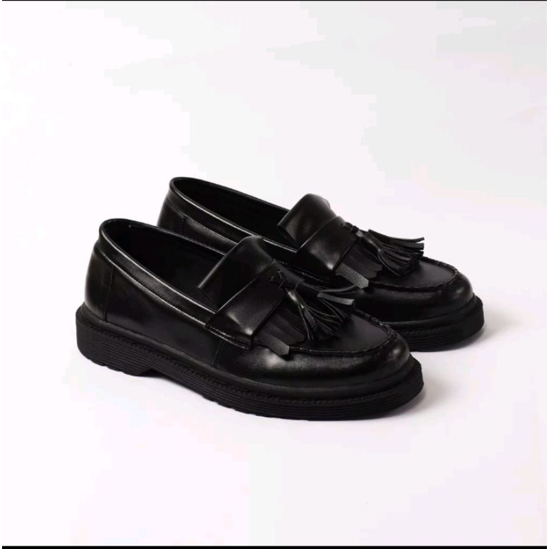 sepatu formal Loafers pria wanita kos kaki.docmart.slop loafers..box.docmart