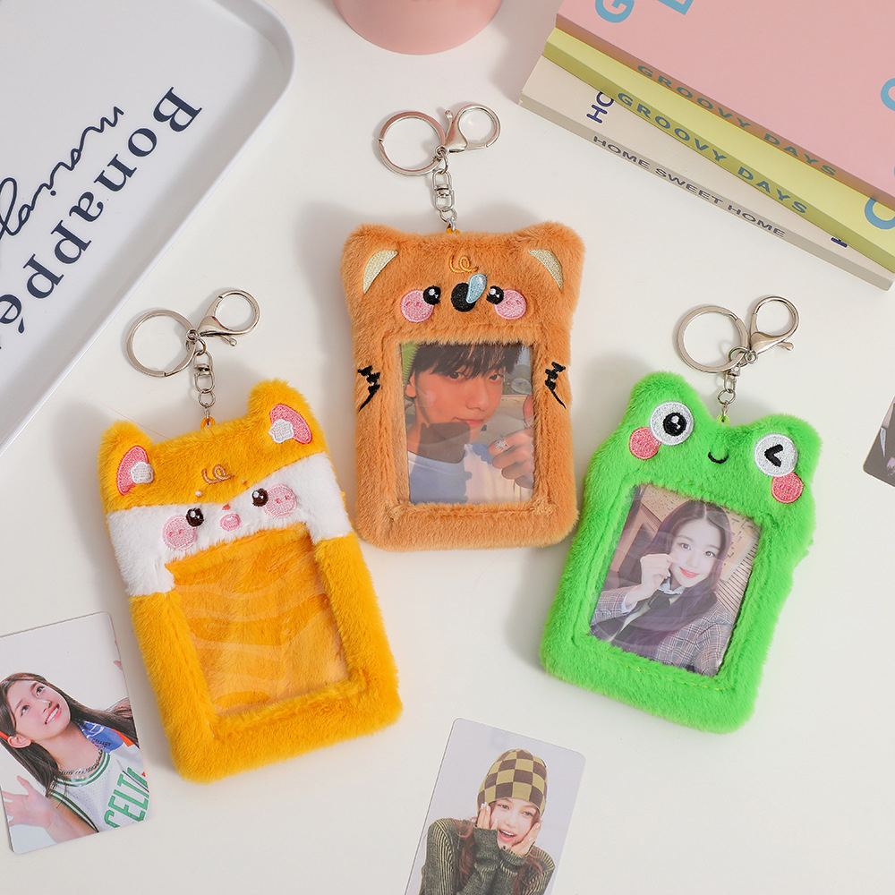 Photocard Holder Keychain Gantungan PC Card Holder Boneka Bulu Kpop