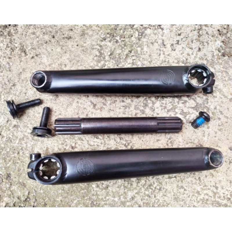 KUE=Q BMX 3PC CRANK KIT CP 165㎜ KUE=Q BMX 3PC CRANK KIT CP 165㎜ - メルカリ