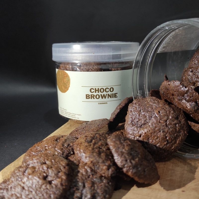 (Beli 1 Toples Choco Brownie Cookies Gratis 1 Kemasan Pouch Mie Sewot) Choco Brownie Cookies Toples Ukuran 400 ML Berat 200 Gram