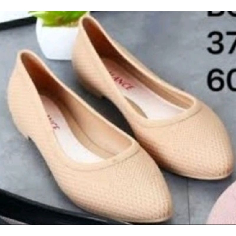 Sepatu Balet Flatshoes Balance 695 MEGASALE Cuci Gudang