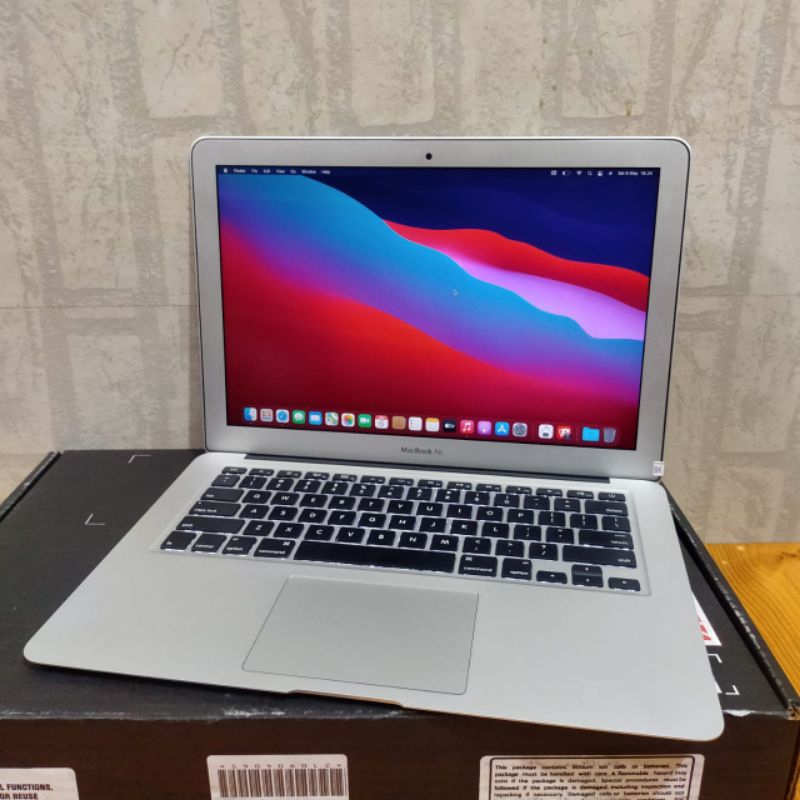 Laptop Macbook Air Early 13 inch 2015 intel Cor i7 Ram 8GB SSD 128GB Keyboard backlight