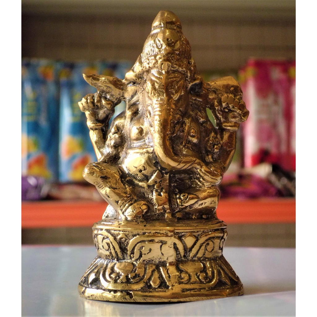Patung Ganesha Kuningan
