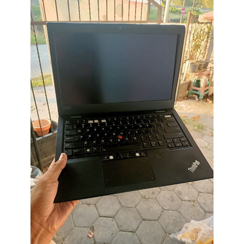 laptop Lenovo thinkpad L380 core i5 gen 8 minus