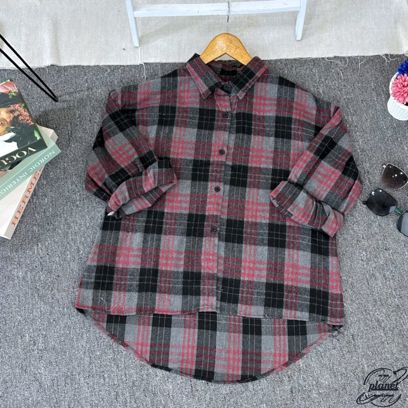 KEMEJA FLANEL WANITA LENGAN PANJANG HIJAB KEMEJA FLANNEL MOTIF KOTAK KOREA KEKINIAN