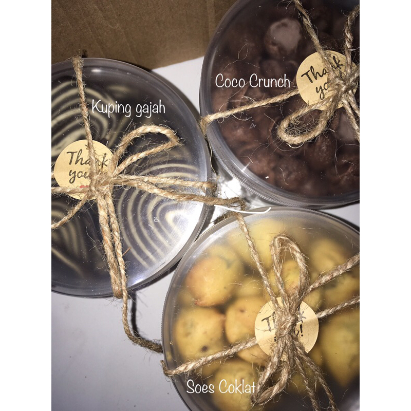 

Snack Kue kering Kado/Hampers