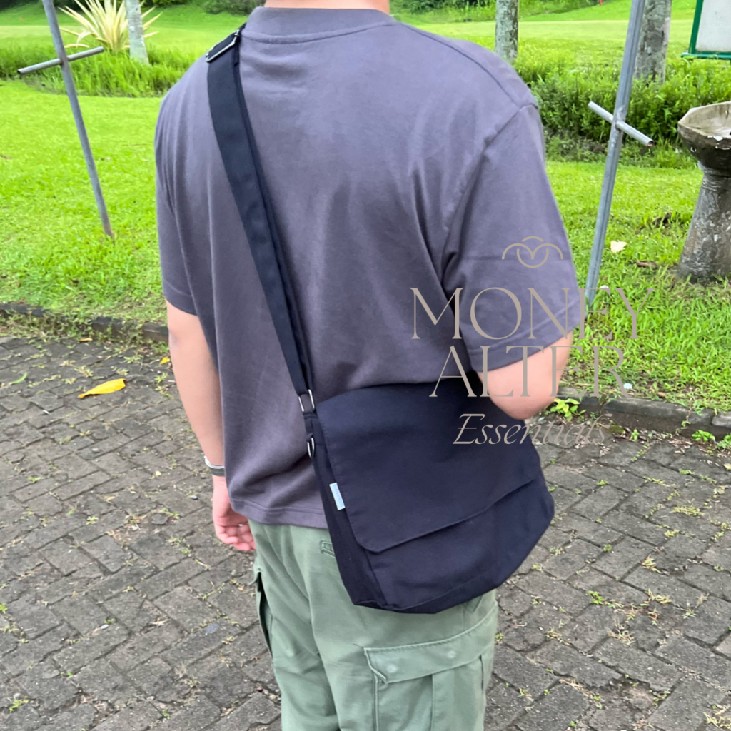 Money Alter - Flap Bag / Tas Slempang Kanvas 2 Size