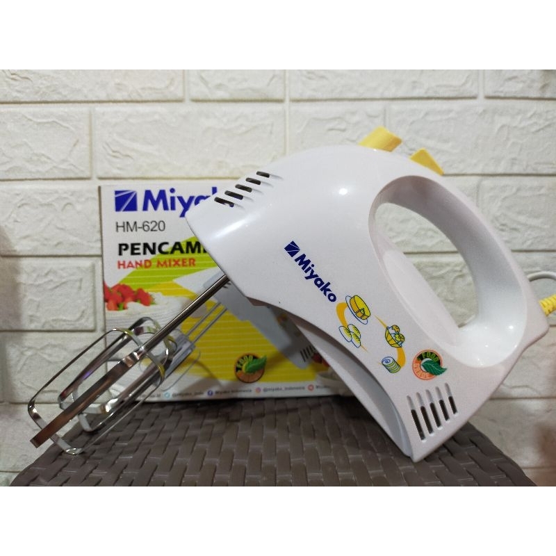 Hand Mixer Miyako HM-620 / Hand Mixer Miyako / Mixer Miyako Serbaguna / Mixer Hand  / Pengaduk Adona