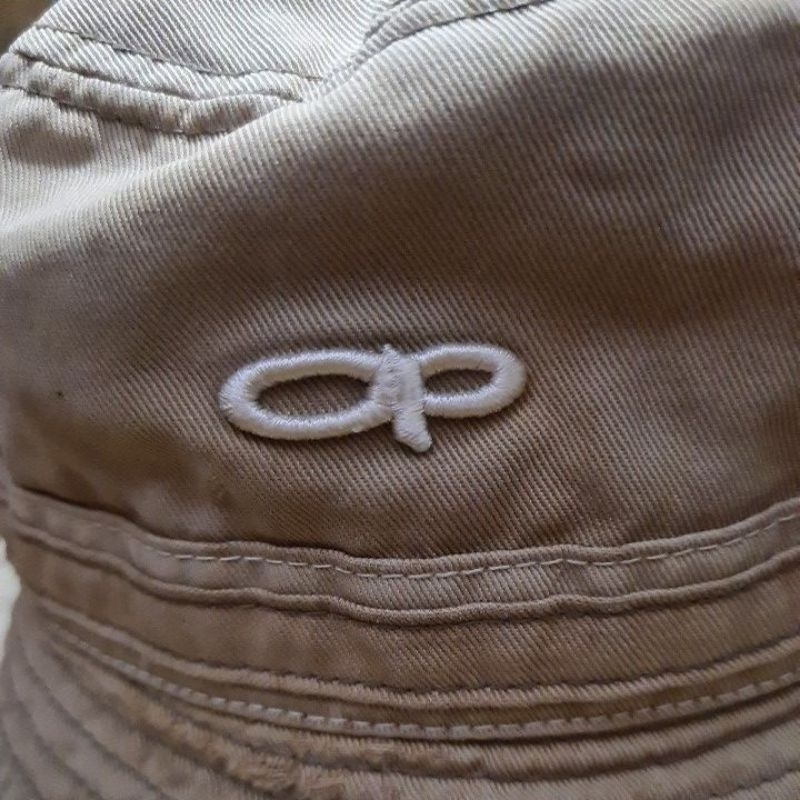TOPI BUCKET OP ADVENTURE AUTH