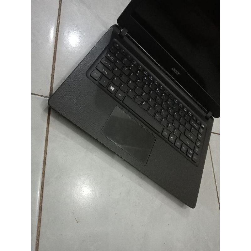 [LAPTOP SECOND] Acer Aspire ES1-432 (Intel N3350/Ram 4gb)
