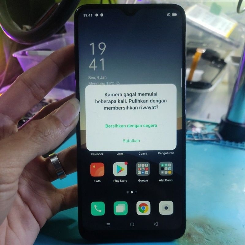 Jasa Service Oppo F9 Pro Error Setelah Upgrade Android 10