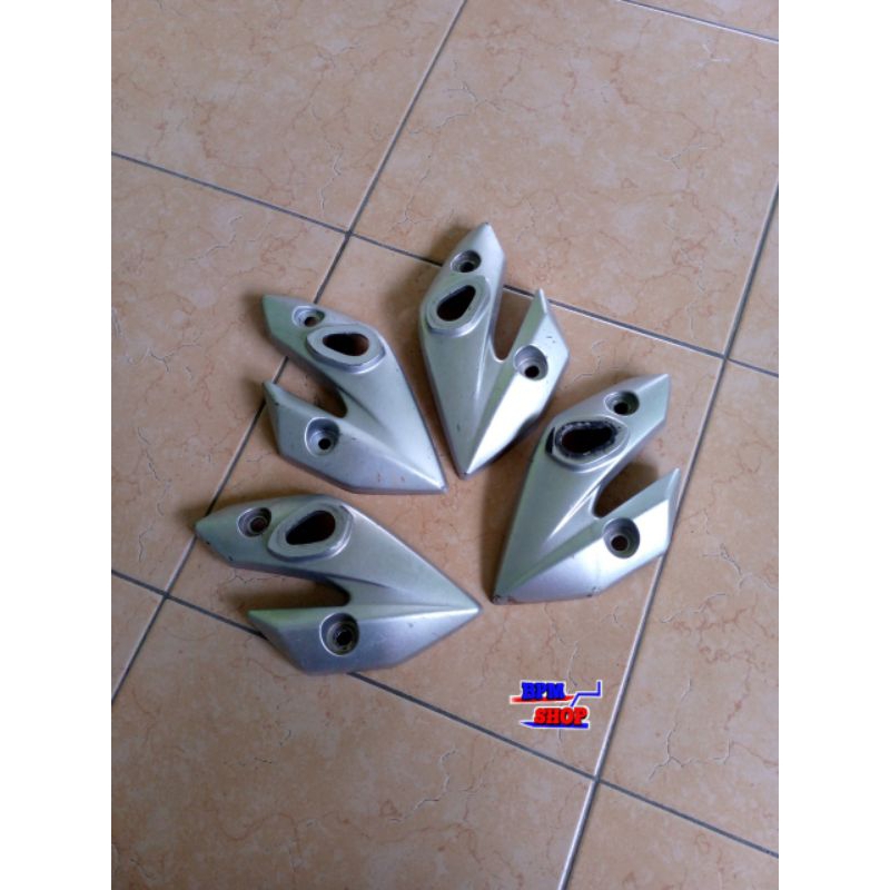 kupingan batok lampu Vixion old bekas original
