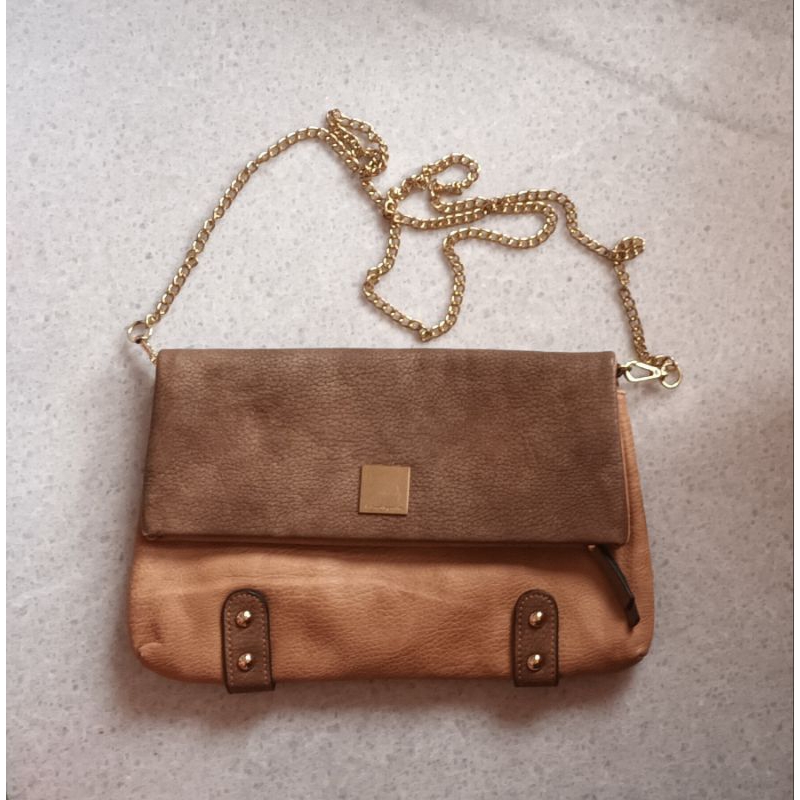 Lulu Casta Sling Bag Clutch 2nd Good Condition