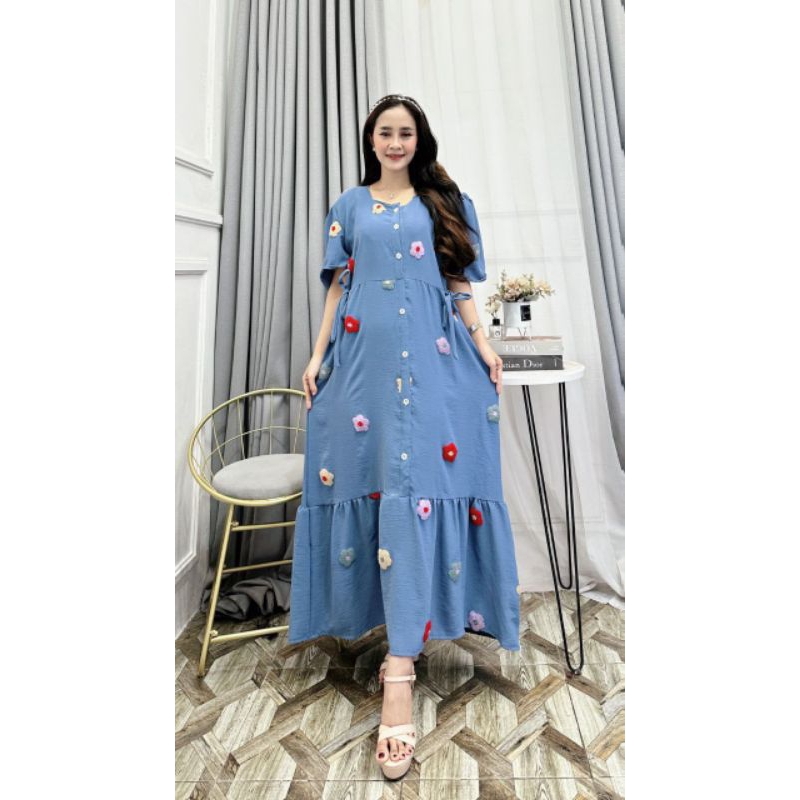 NEWANDINI DRESS
✅Ukuran Ld 110 cm, Pb 125cm
✅bahan crinkle pom" 
✅Tali cibi 
✅Support Busui, 3 kanci