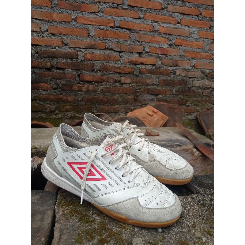 Umbro Chaleira ll pro