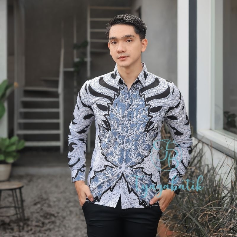 Kemeja Batik Slimfit Lapis Furing Premium 963 Tyaga Batik