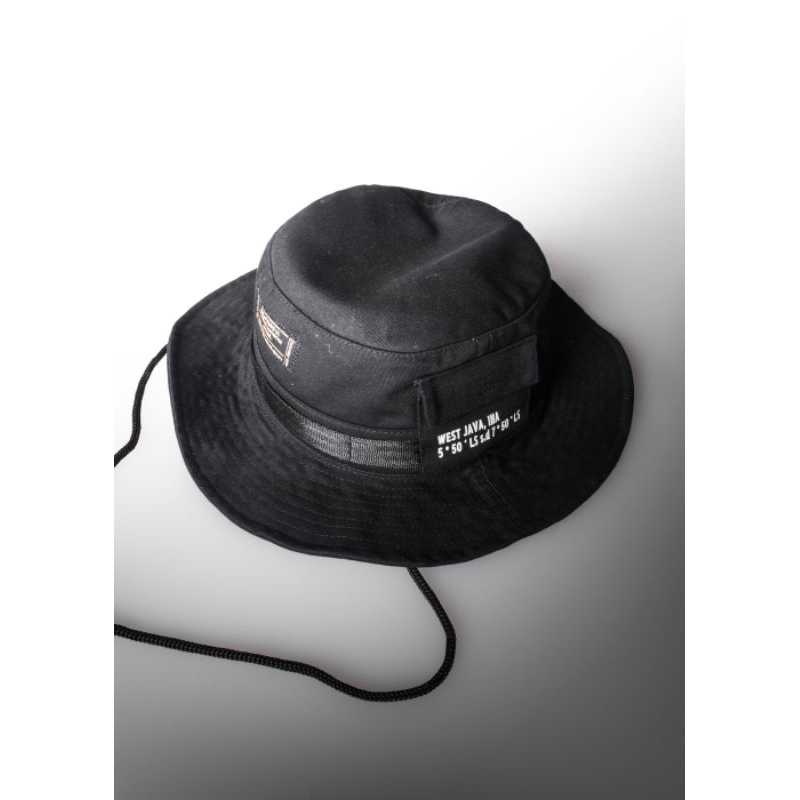 TOPI RIMBA PHILLIP WORKS EQUADOR BLACK