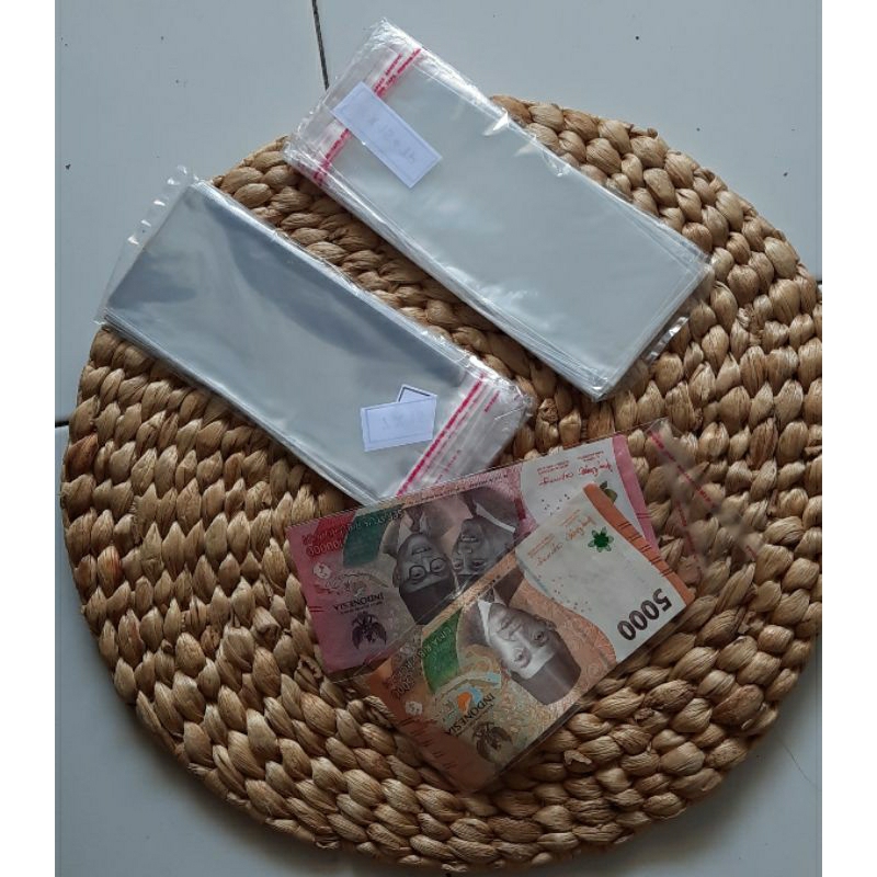

Plastik uang untuk buket