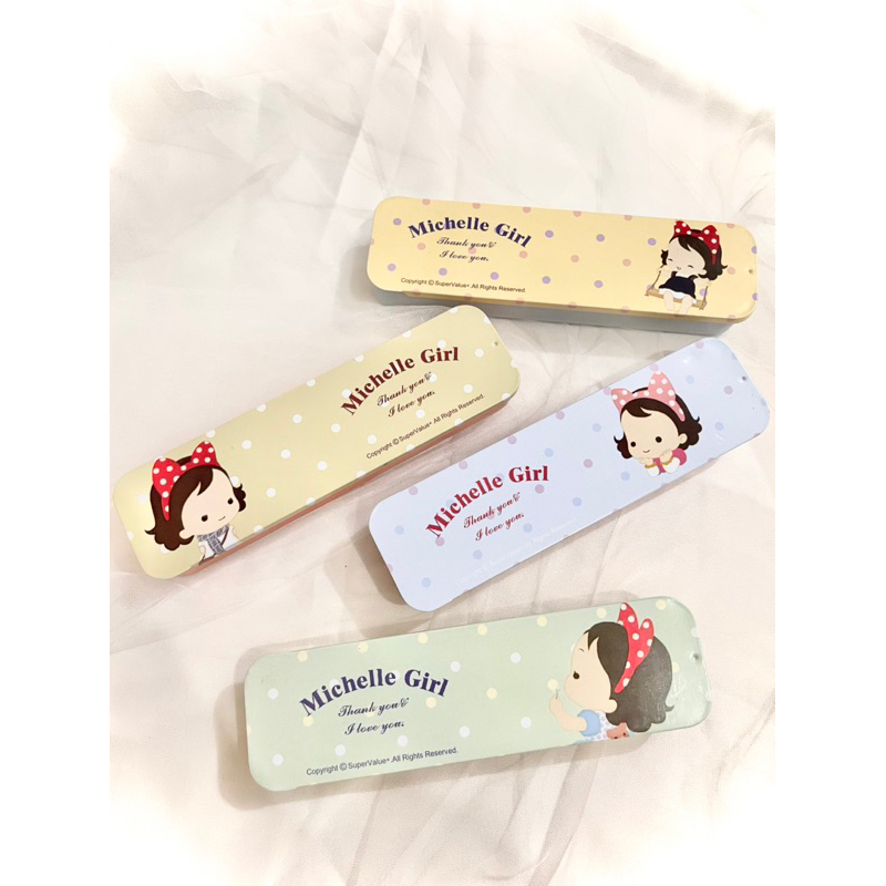 

Kotak Pensil Kaleng “Michelle Girl” edition