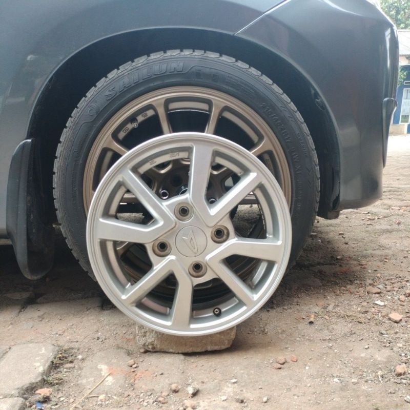 Velg+Ban 14 Xenia 95% Mulus