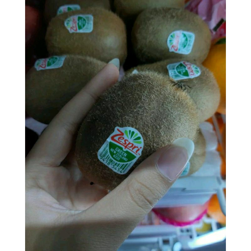 

Kiwigreenimportzesprihijau900gr-1000grBuah segar