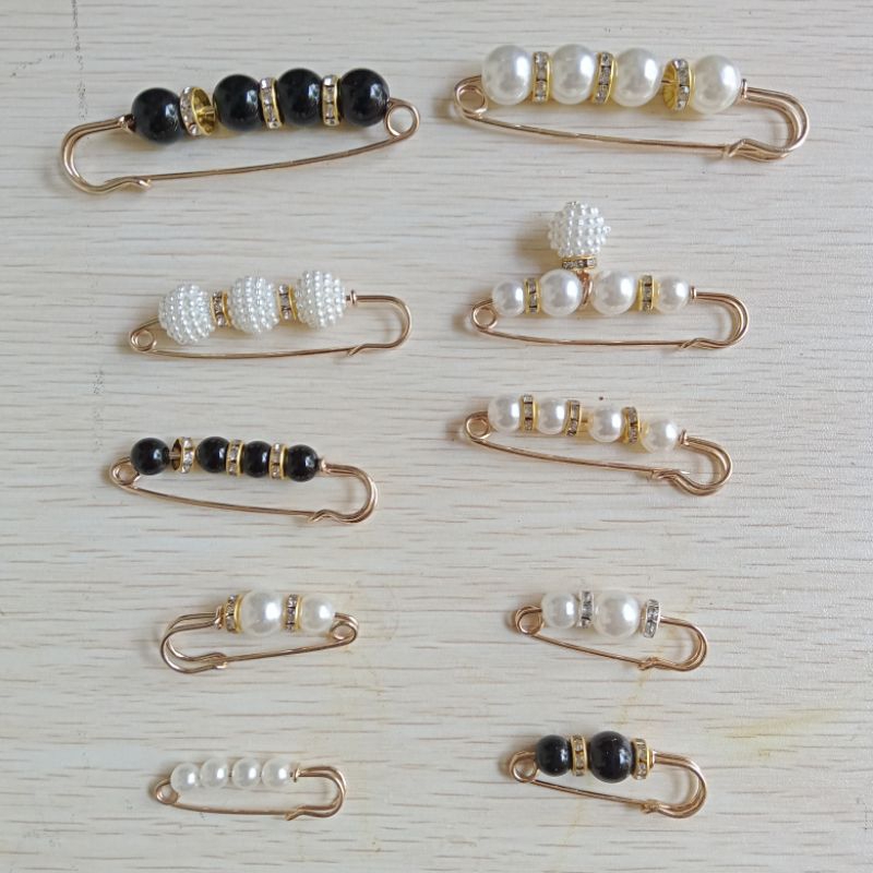 Bros Hijab / Kerudung / Jilbab Bros Panjang Besar Peniti Besar Bros Mutiara