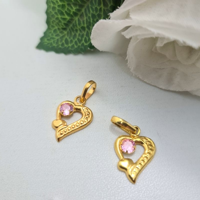 Liontin Emas Muda Love Mata 1 Pink