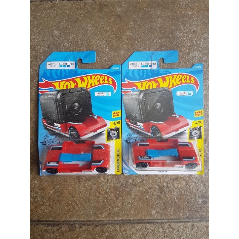 Hotwheels Zoom In Merah Jago Balap