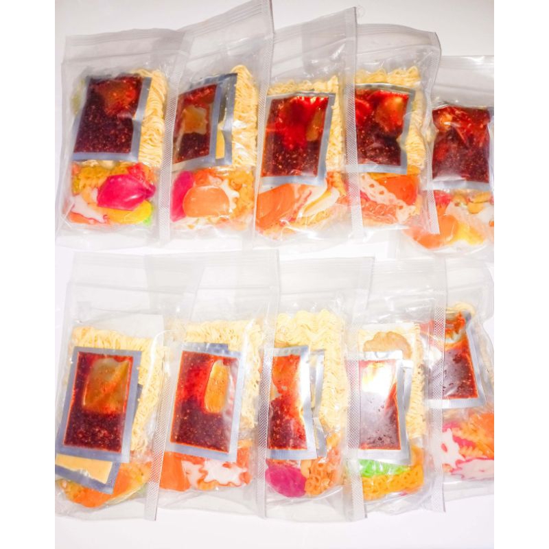 

Seblak Instan Murah Paket Usaha10 pcs Dapur Nona