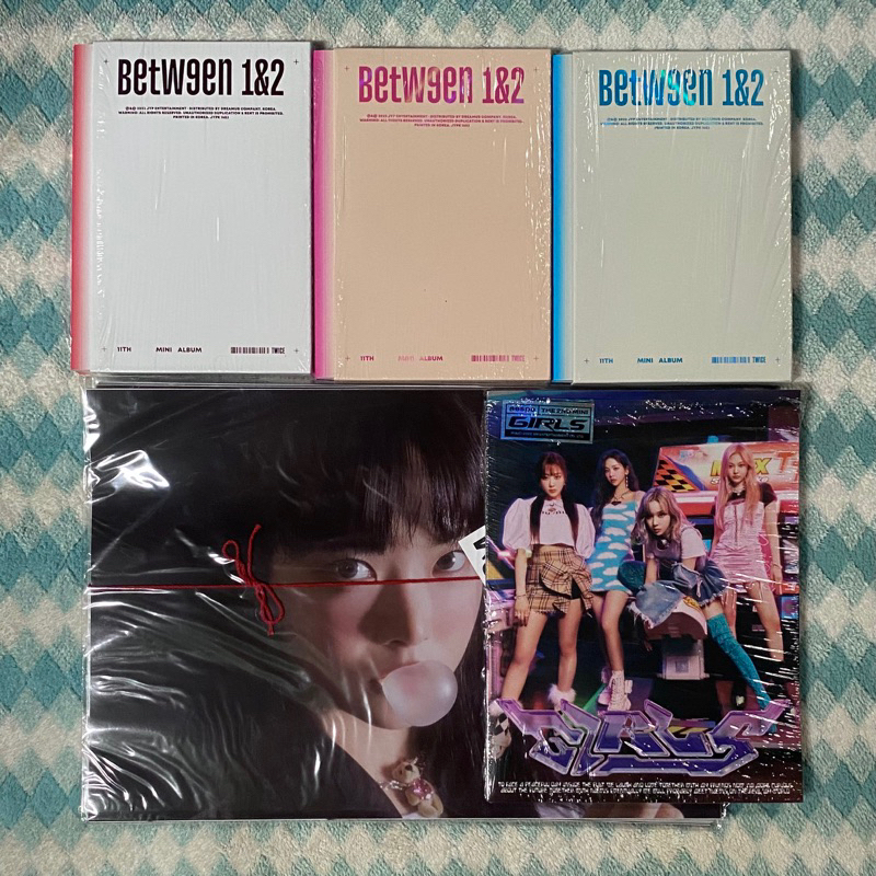 Album Only Twice Aespa Lesserafim