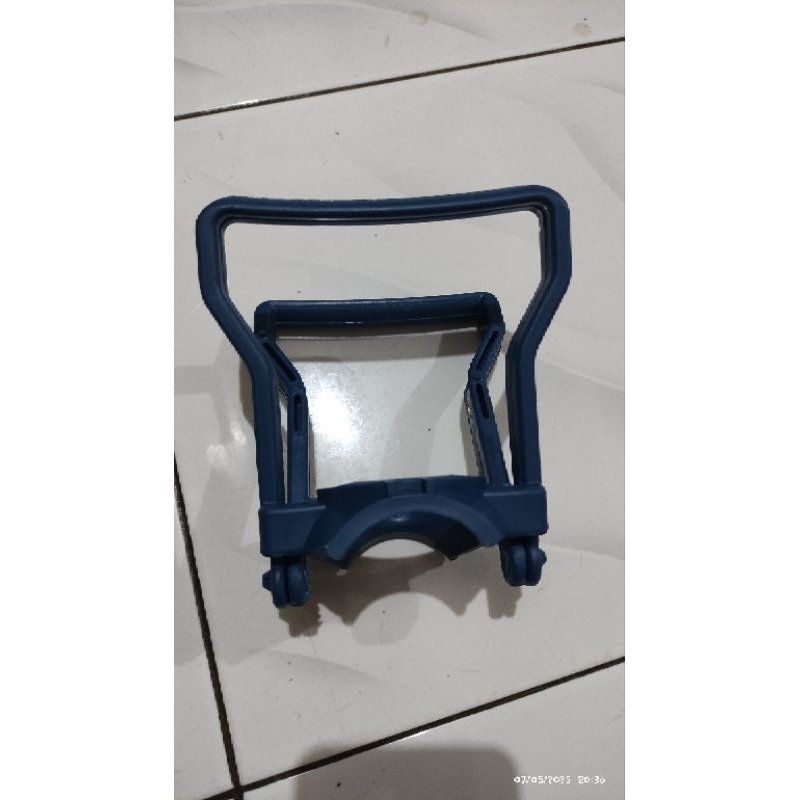 Alat Angkat Galon Air Double Handle / Holder Pengangkat Galon / Alat Angkat / Gagang Galon Air