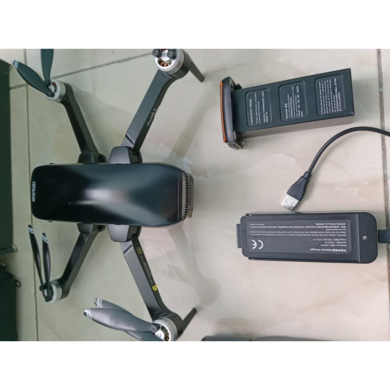 Drone Cfly Faith 2 dengan Kamera HD, Stabil, dan Mudah Terbang untuk Pemula