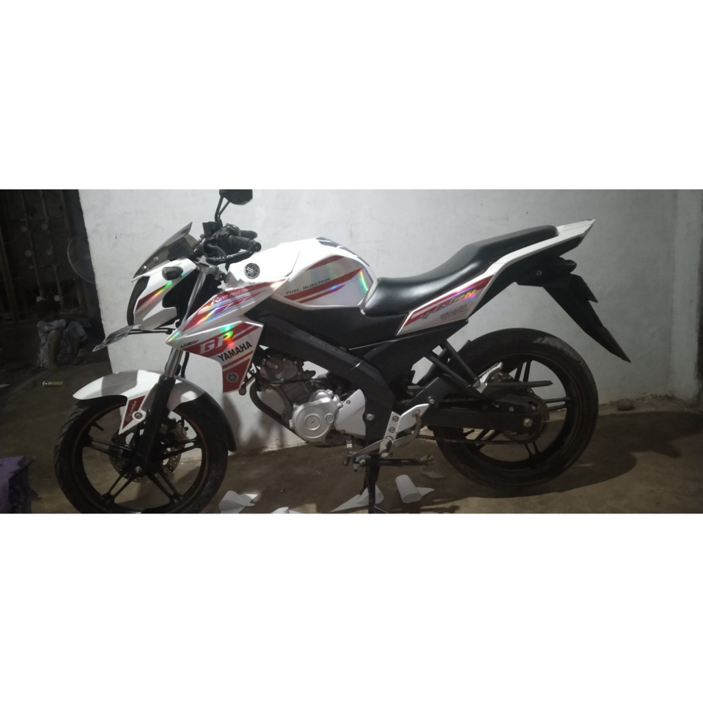 Stiker striping decal Motor NVL Vixion 2013 GP Hologram
