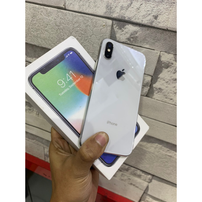 iphone X 64