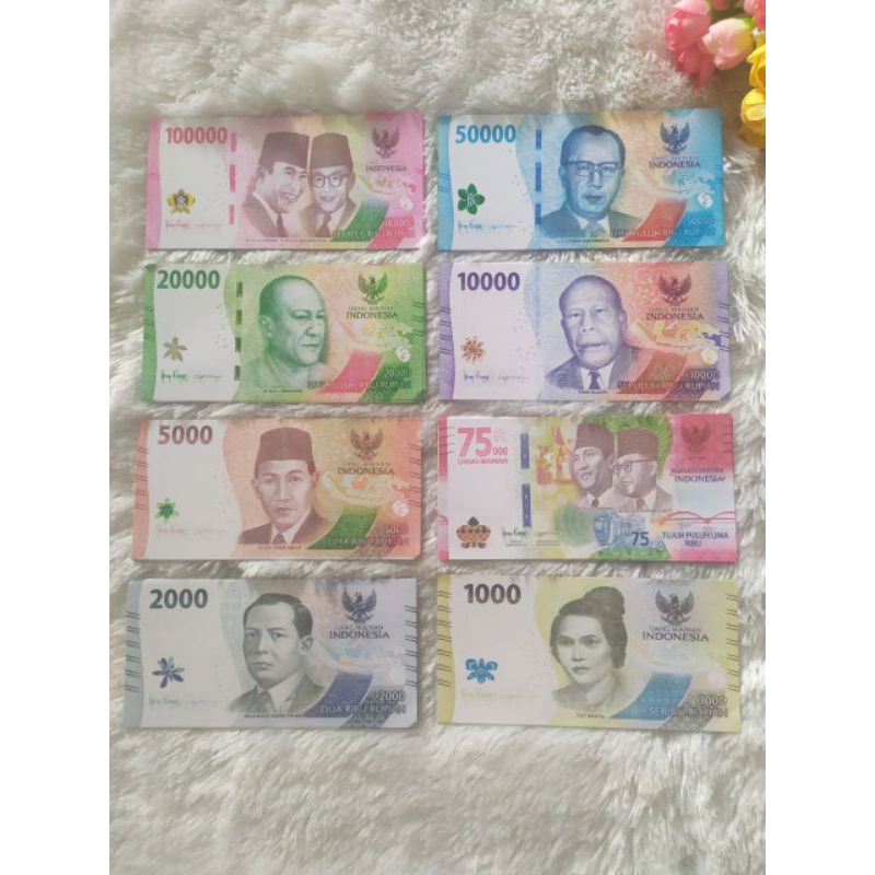 Mainan uang untuk mahar dan buket