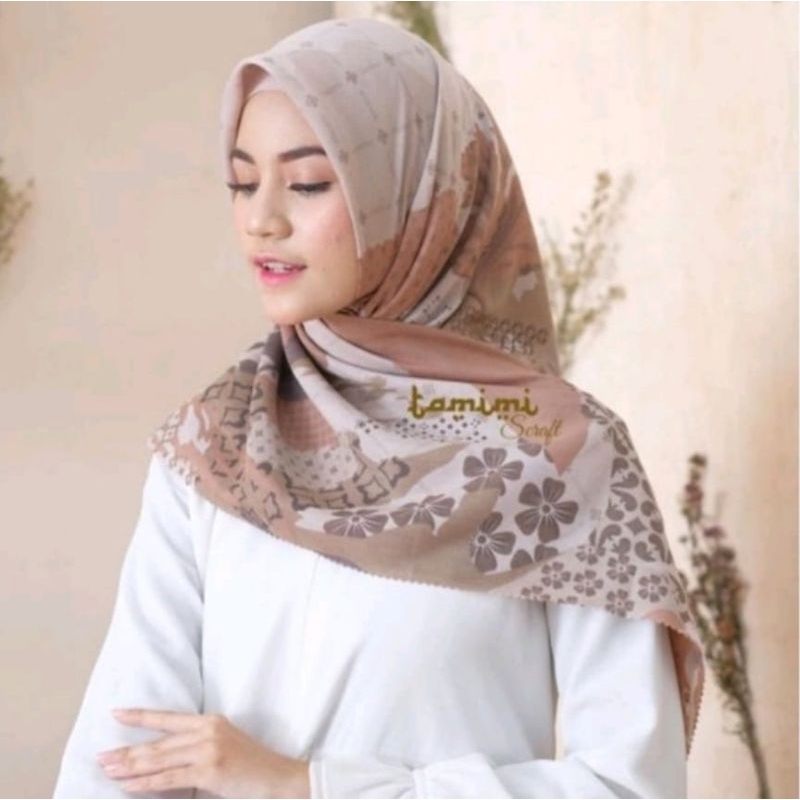 hijab segiempat motif tamimi warna cream krudung voal premium