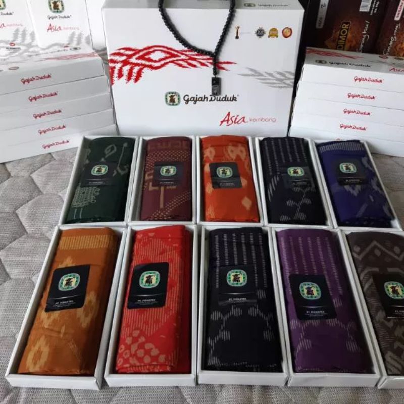 Sarung gajah duduk asia  kembang batik bali original Sarung  tenun pria